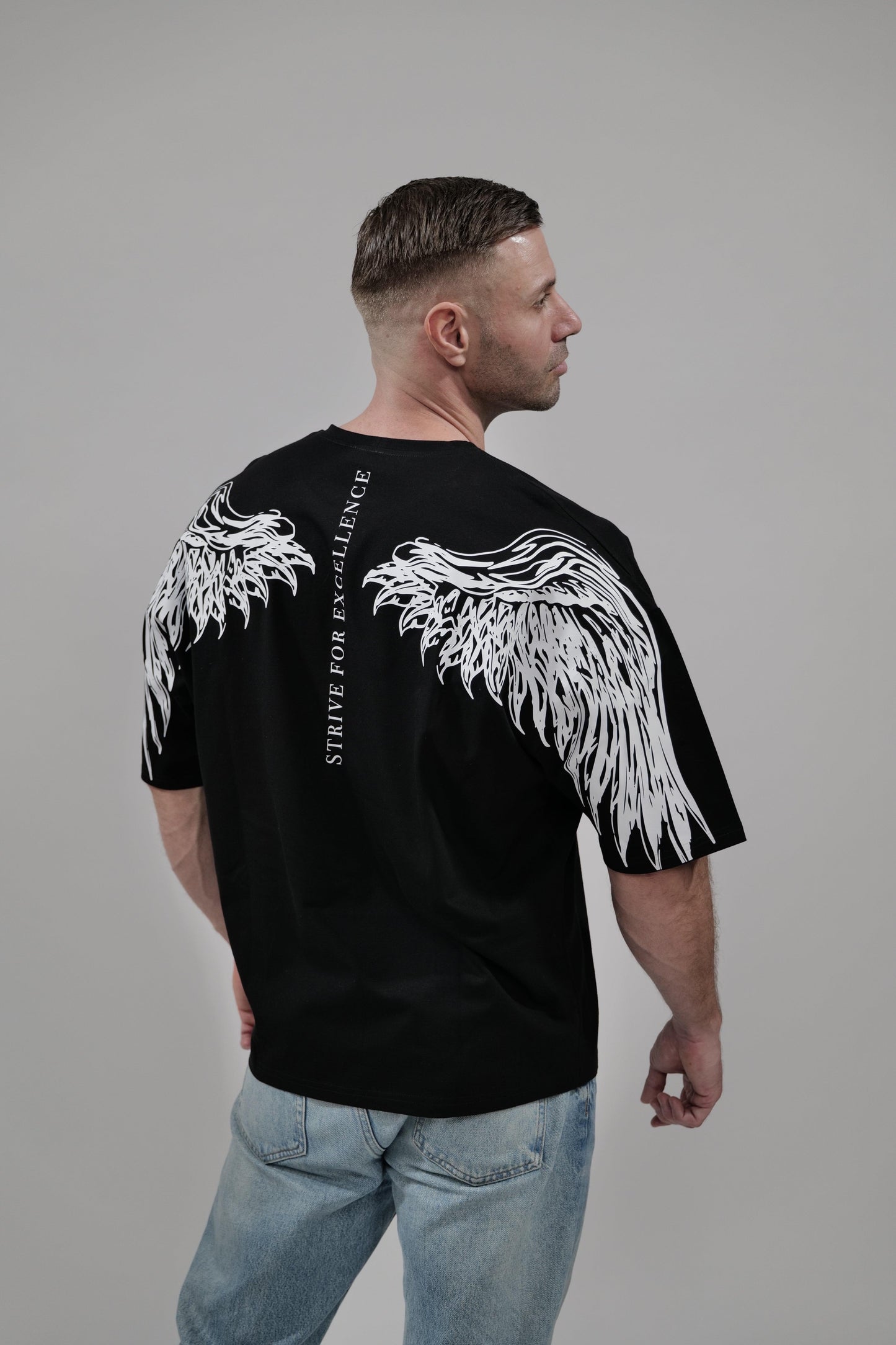 BS "ASCENDER" - Heavy Oversizedshirt mit Flügelmotiv/Ärmelbackprint - theblessed