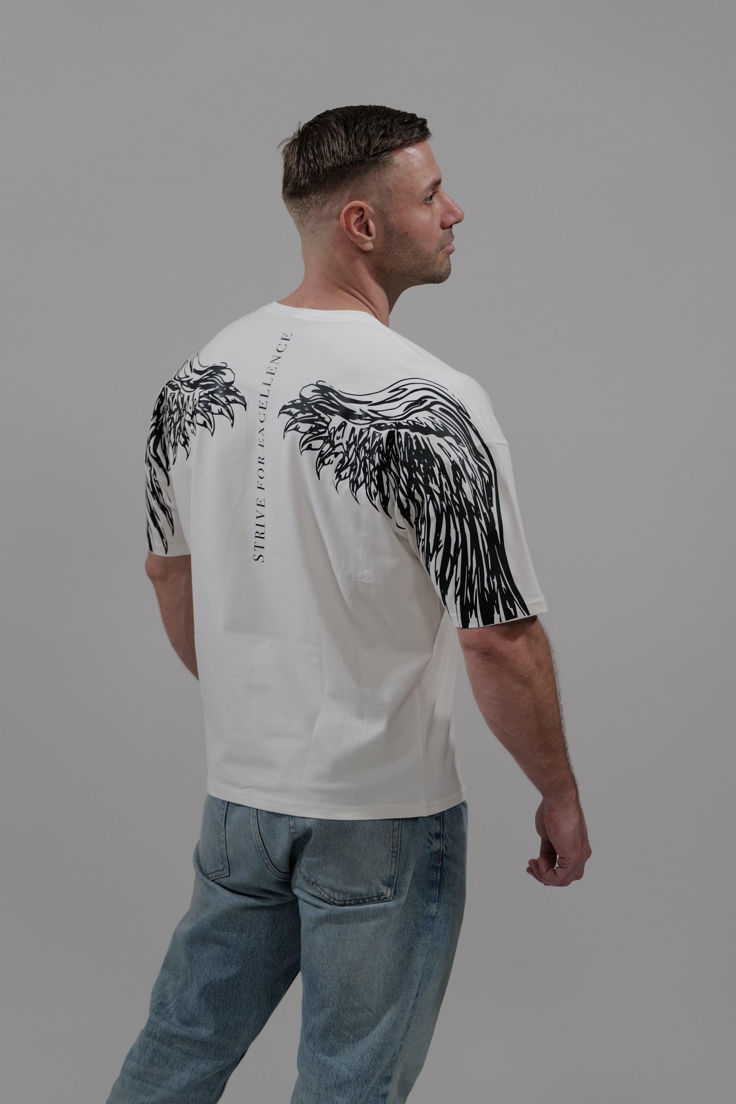 BS "ASCENDER" - Heavy Oversizedshirt mit Flügelmotiv/Ärmelbackprint - theblessed