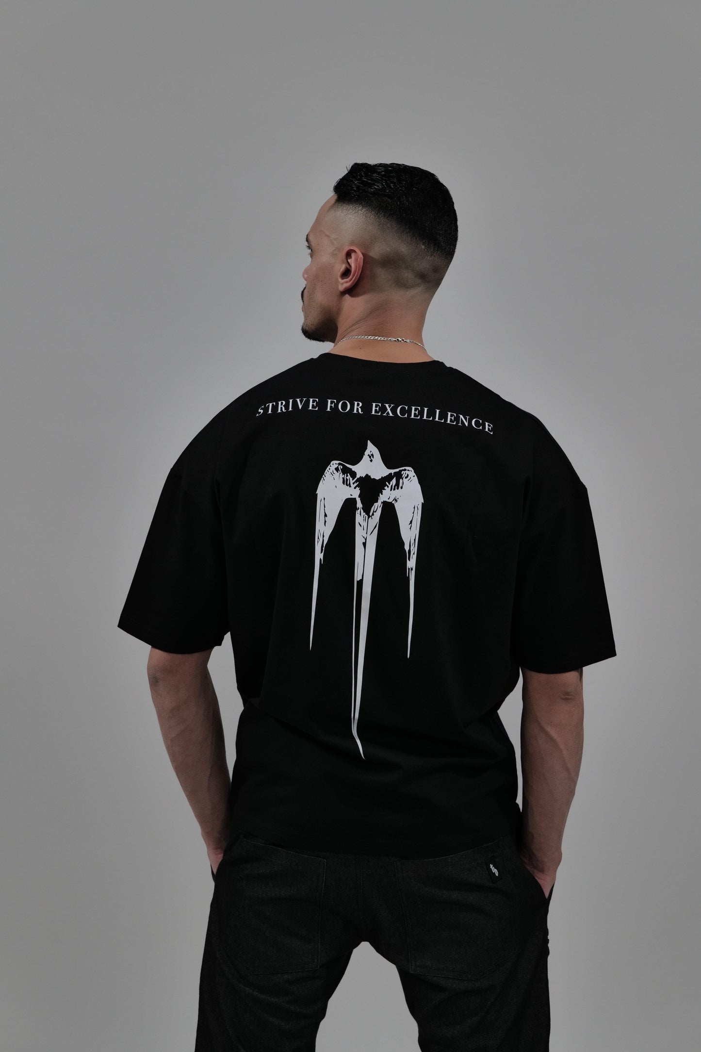 BS "EXCELLENCE" Heavy Oversizedshirt - Backprint mit Adlermotiv - theblessed