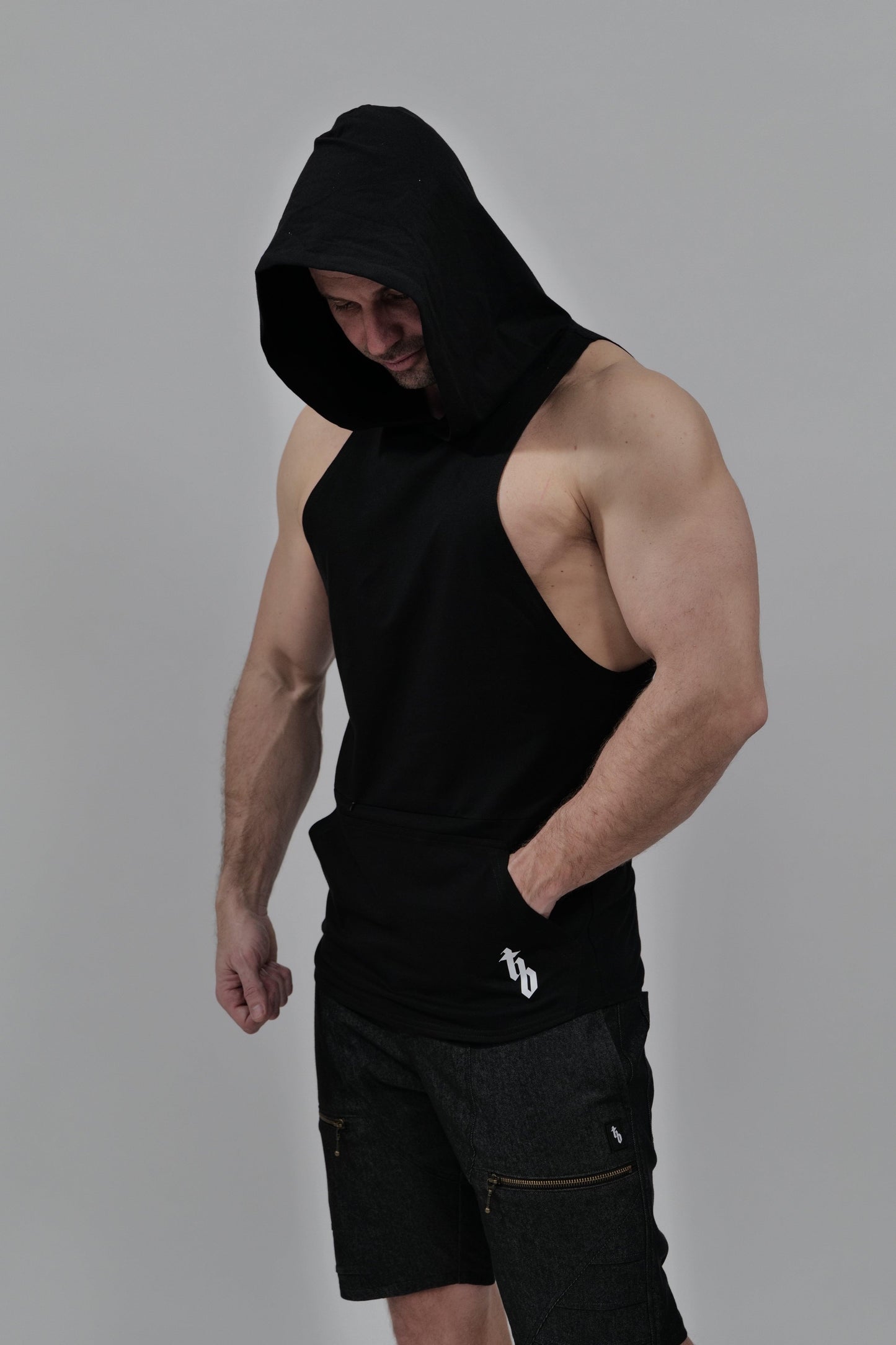 Creed - Hooded Tanktop mit Classiclogo-Backprint - theblessed